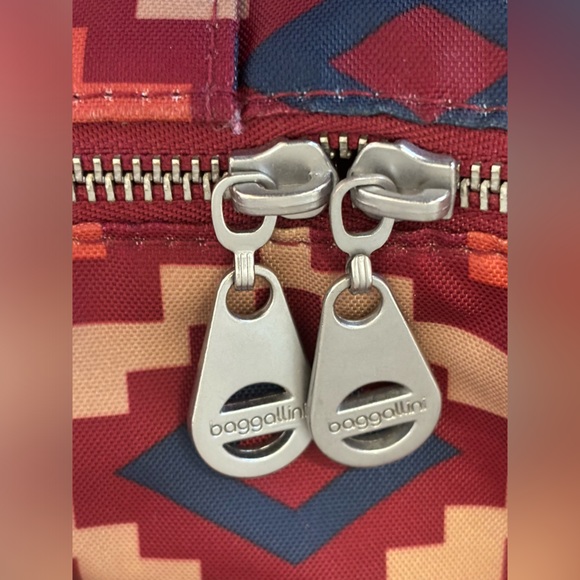 Baggallini Alberta Tote. Aztec Print Shoulder Crossbody Tablet Travel Bag - Picture 14 of 16